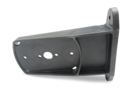 Halterung aus Gummi in schwarz für die Begrenzungsleuchte (24) beim Baumaschinenanhänger oder Autotransporter von Böckmann.