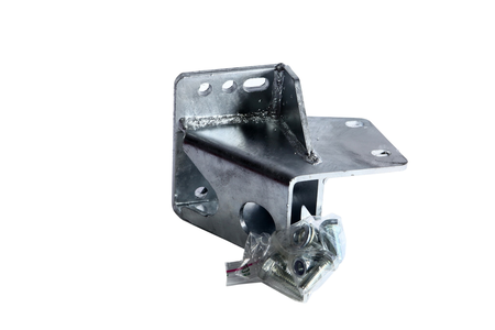 Halterung für Stützrad zum Anschrauben an Knott Auflaufeinrichtung am Böckmann Anhänger – sicher, stabil und langlebig.