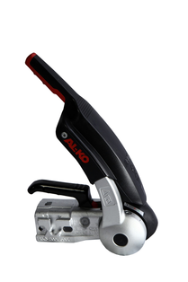 Kugelkupplung für sichere Dreh- und Fahrbewegungen – stabile Verbindung zwischen Zugfahrzeug und Böckmann Anhänger.