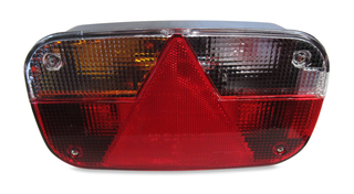 Böckmann Multipoint III mit Bajonettanschluss – Blink-, Brems- und Schlussleuchte mit Dreieckrückstrahler, ohne Kennzeichenlicht.