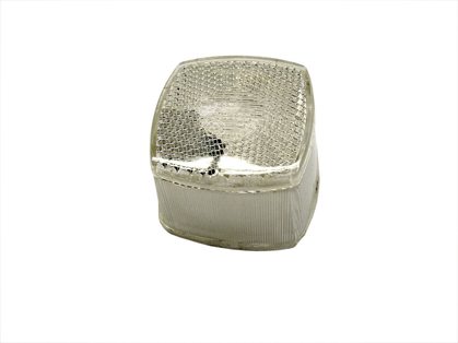 Begrenzungsleuchte Lichtscheibe weiß mit Strahler für Böckmann Anhänger.