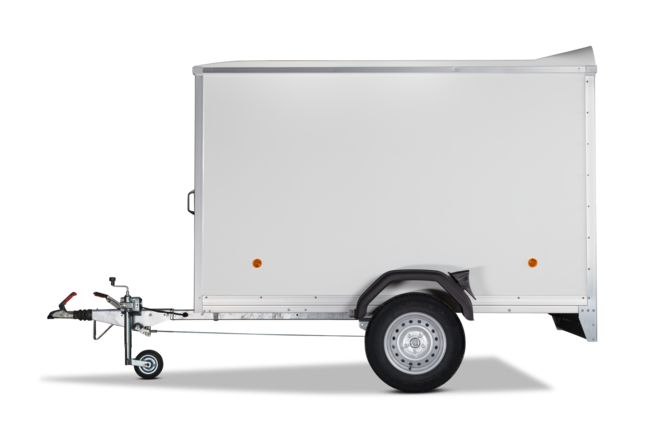 Böckmann Kofferanhänger Tieflader mit Plywood-Bordwänden in Einachser Ausführung.
Product,  Einachser,  Kofferanhänger,  Kofferanhänger Tieflader,  PKW-Anhänger,  Plywood,  Axle,  Machine,  Transportation,  Vehicle
Böckmann Kofferanhänger Tieflader mit Plywood-Bordwänden in Einachser Ausführung.