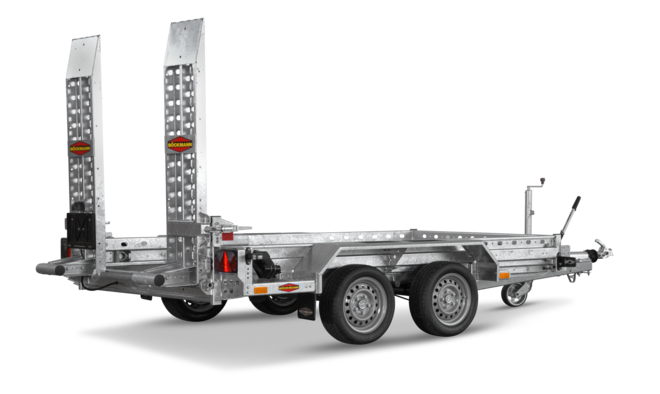 Der Böckmann Baumaschinentransporter BT-ST 3016/35.