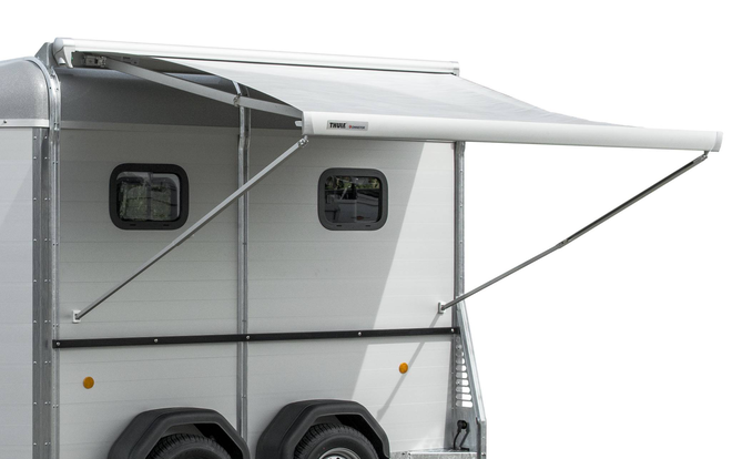 Zubehör Pferdeanhänger.