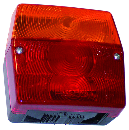 Rückleuchte für Böckmann Anhänger – erhöht Sichtbarkeit und Sicherheit, damit der Anhänger frühzeitig erkannt wird.