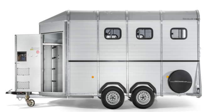 Der Pferdeanhänger Traveller W4 von Böckmann.