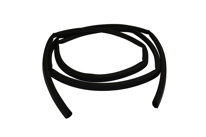 Gummidichtung am Böckmann Pferdeanhänger sorgt für dichten Türverschluss und schützt vor Feuchtigkeit, Staub und Schmutz.