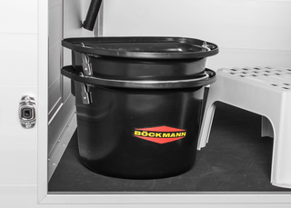 Futtertrog für die Böckmann Pferdeanhänger.