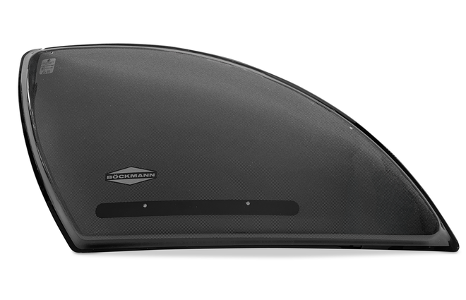 Hochwertige Fensterscheibe für Pferdeanhänger – sorgt für optimale Luftzirkulation und mehr Komfort während des Transports.