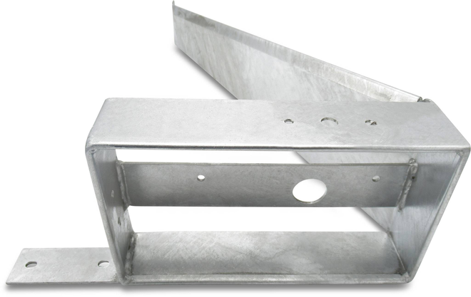 Lampenkasten mit Abstützbügel für Böckmann Autotransporter – stabilisiert und schützt Rückleuchten und Beleuchtungseinheiten