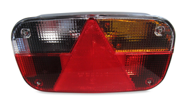 Böckmann Multipoint III mit Bajonettanschluss – Blink-, Brems- und Schlussleuchte mit Dreieckrückstrahler, ohne Kennzeichenlicht.